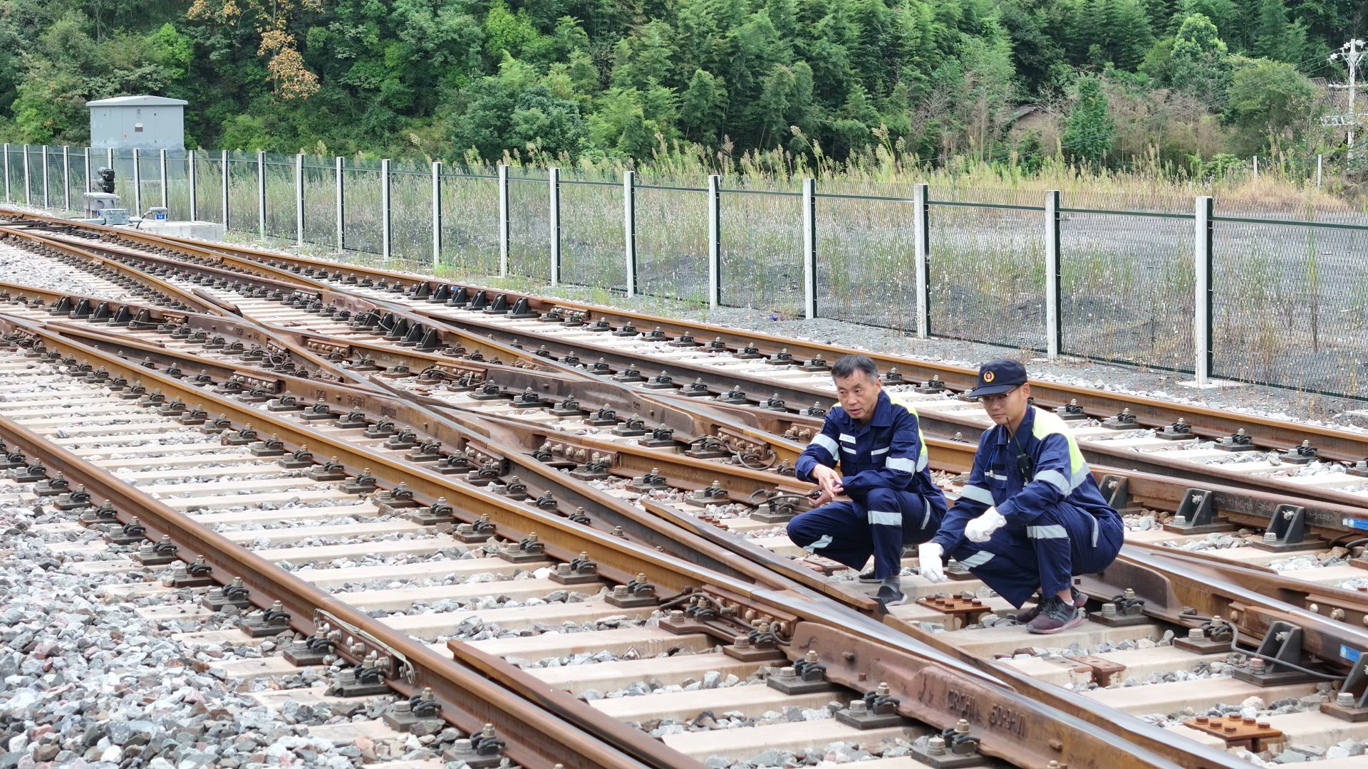 镜头二.jpg